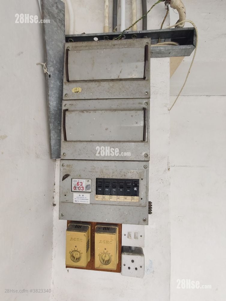 興華工業大廈 租盤 1 廁所