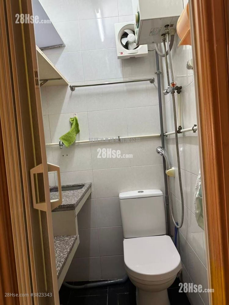 廣福大廈 租盤 開放式間隔 , 1 浴室 150 平方呎