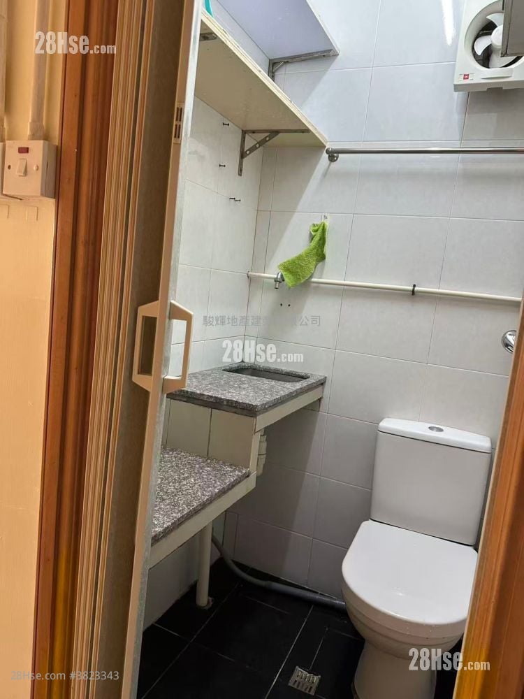 廣福大廈 租盤 開放式間隔 , 1 浴室 150 平方呎