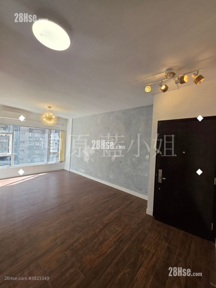 珊瑚閣 售盤 3 房 , 1 浴室 877 平方呎