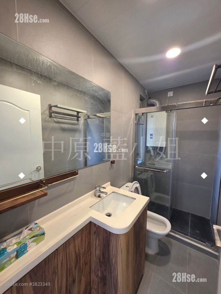 珊瑚閣 售盤 3 房 , 1 浴室 877 平方呎