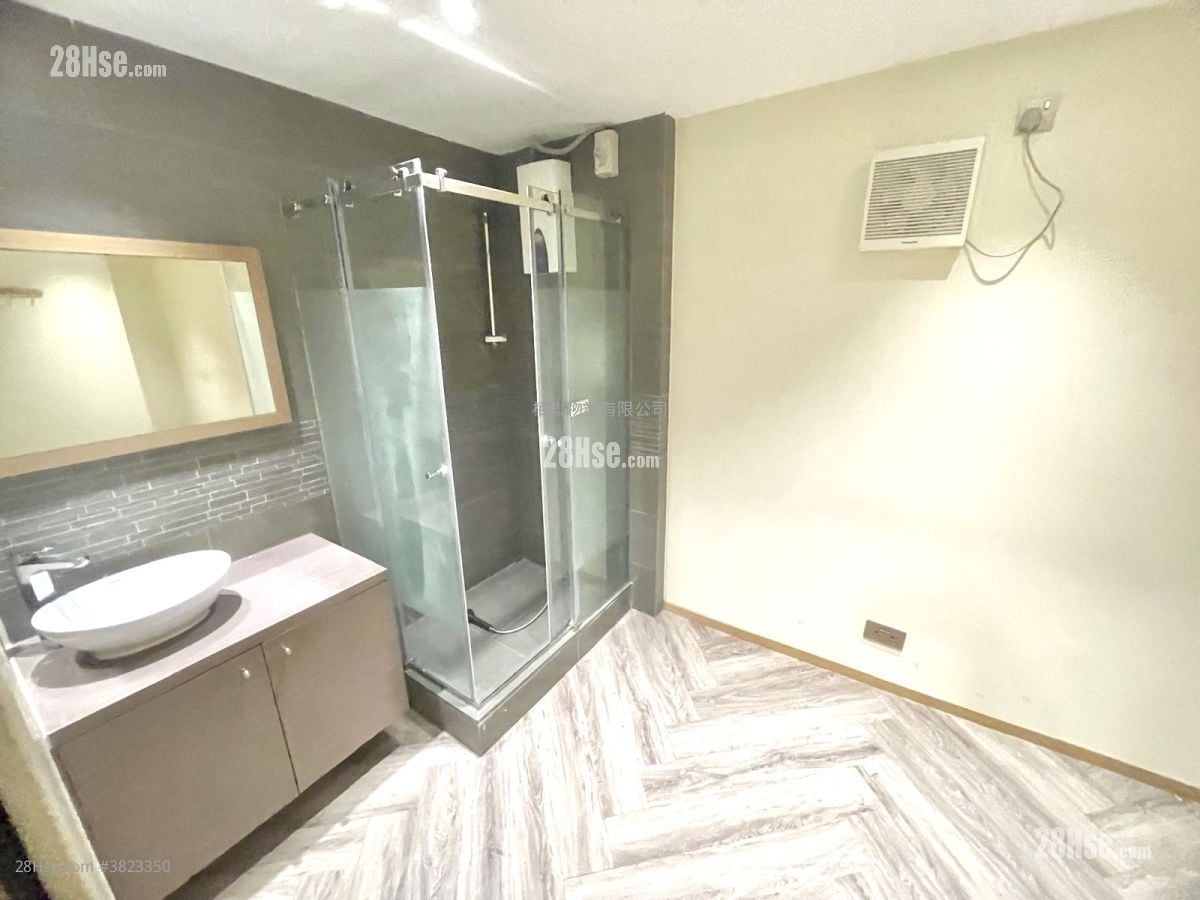 伊利莎大廈 租盤 2 廁所