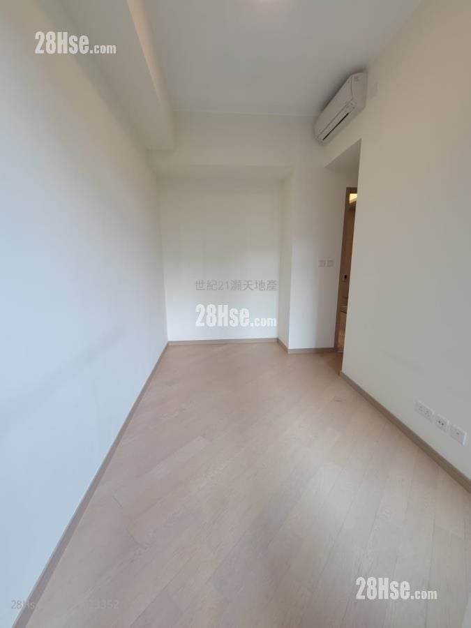 Mayfair By The Sea 8 Rental 3 Bedrooms , 2 Bathrooms 682 ft²