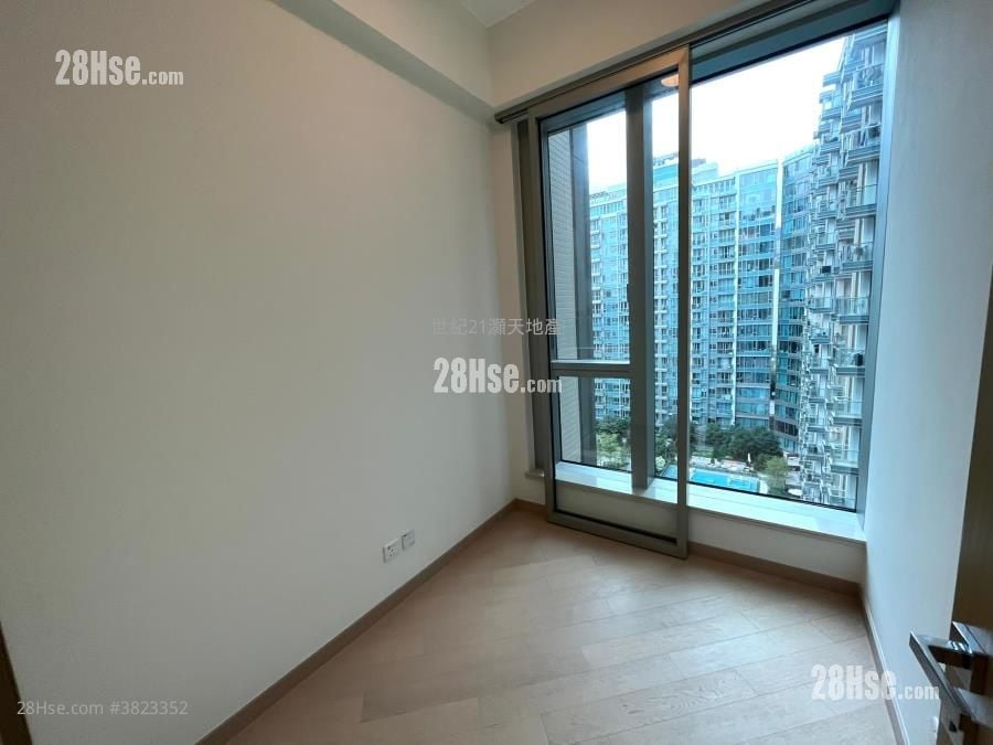 Mayfair By The Sea 8 Rental 3 Bedrooms , 2 Bathrooms 682 ft²