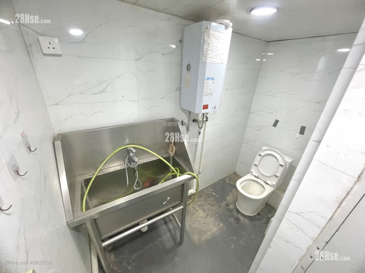 La Belle Mansion Rental 3 Bedrooms , 1 Toilet 1,000 ft²