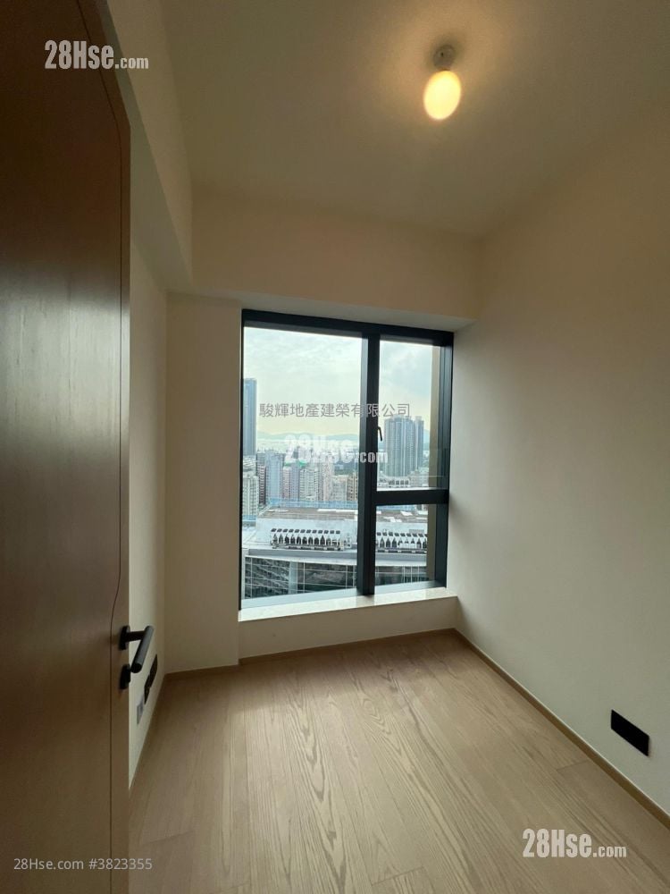 Topside Residence Rental 2 Bedrooms , 1 Bathroom 423 ft²