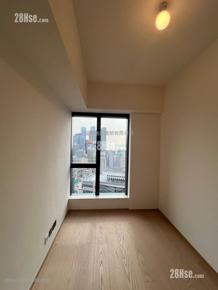 Topside Residence Rental 2 Bedrooms , 1 Bathroom 423 ft²