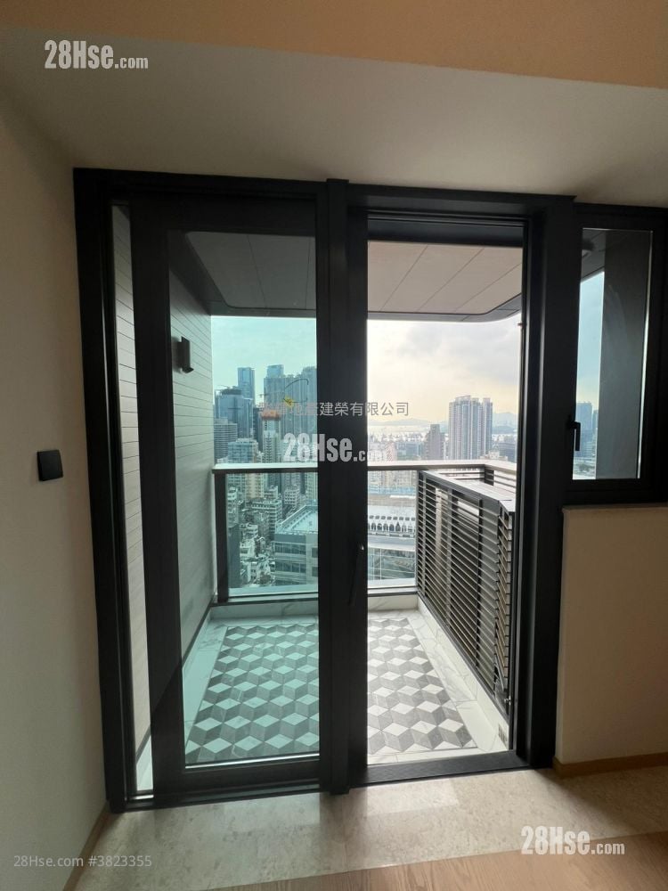 Topside Residence Rental 2 Bedrooms , 1 Bathroom 423 ft²