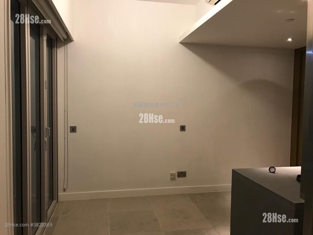 Eight South Lane(南里8号) 售盘 1 房 , 1 浴室 304 平方尺