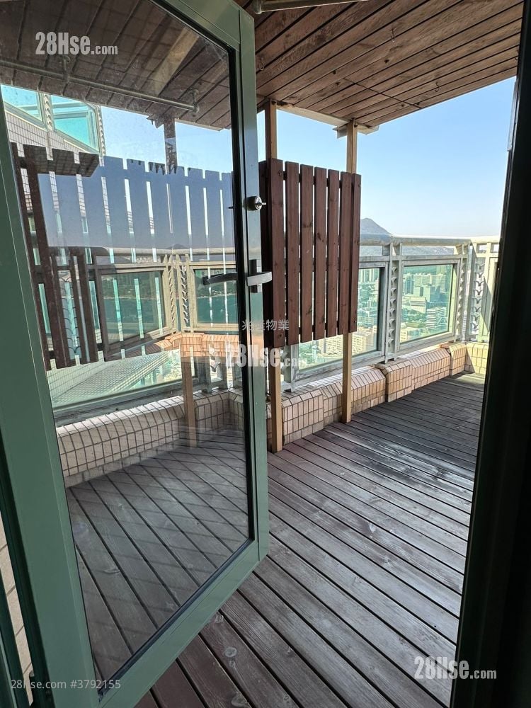 Island Resort Sell 4 Bedrooms , 3 Bathrooms 1,398 ft²