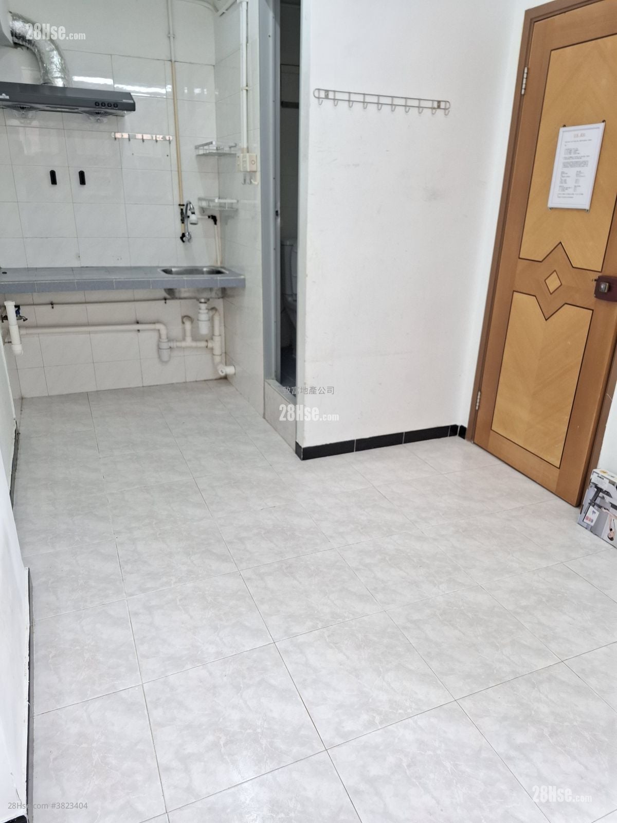 Tim Wah Building Rental Studio , 1 Bathroom 138 ft²