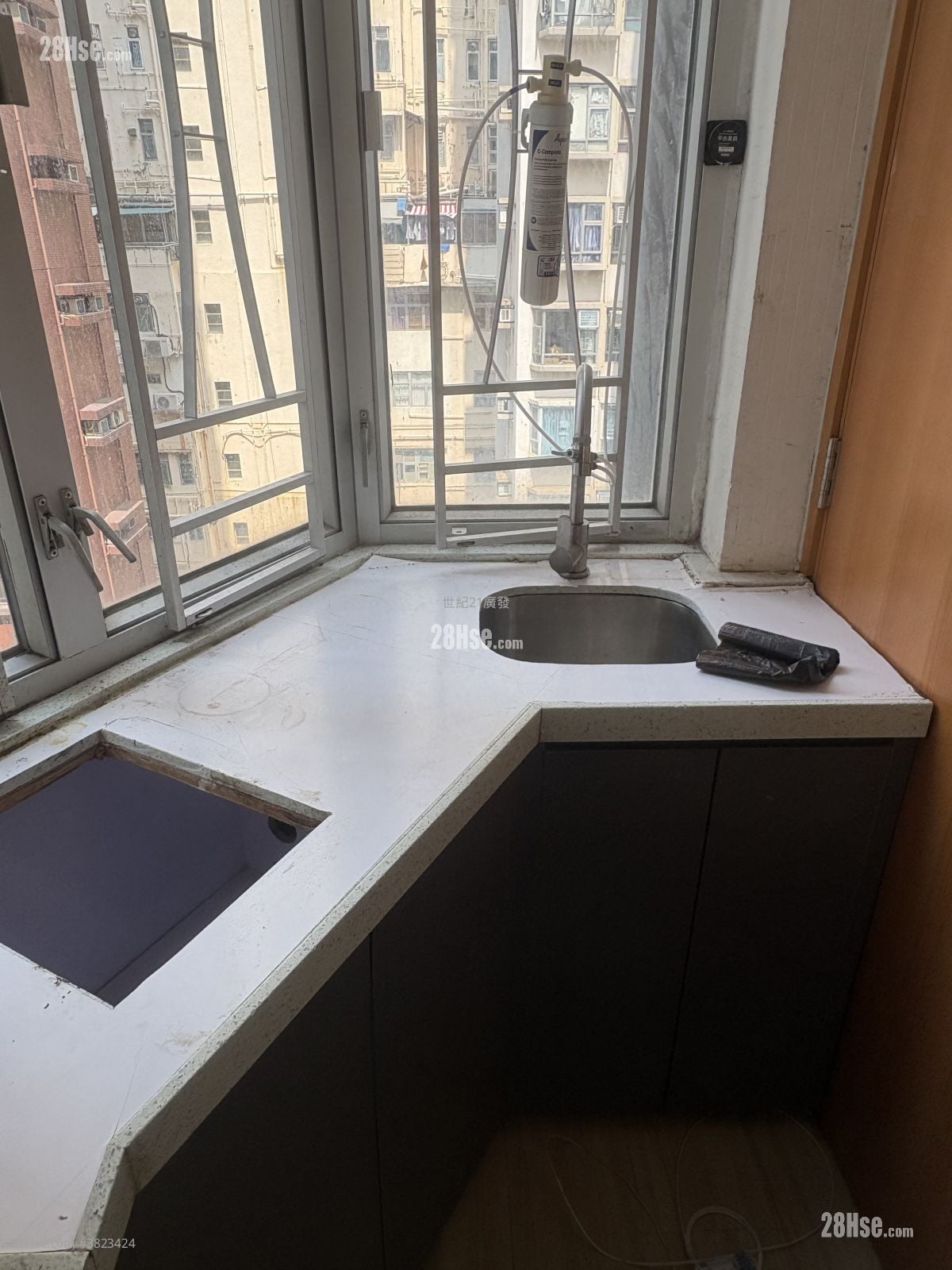 东安阁 售盘 1 房 , 1 浴室 242 平方尺