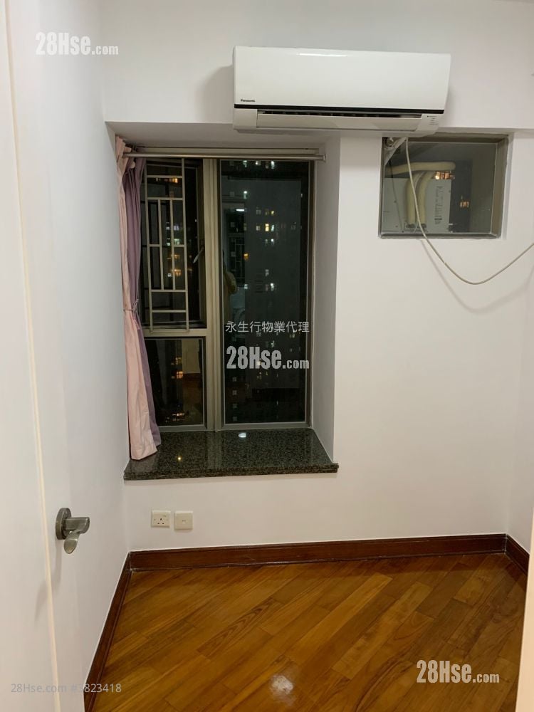 Tseung Kwan O Plaza Sell 2 Bedrooms , 1 Bathroom 459 ft²