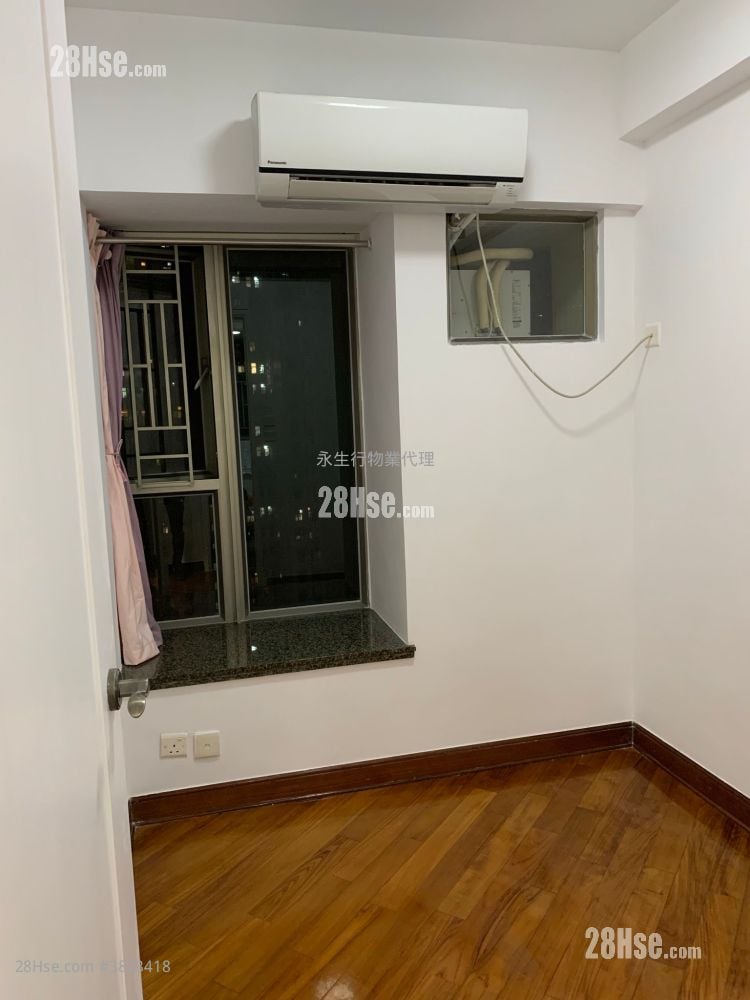 Tseung Kwan O Plaza Sell 2 Bedrooms , 1 Bathroom 459 ft²
