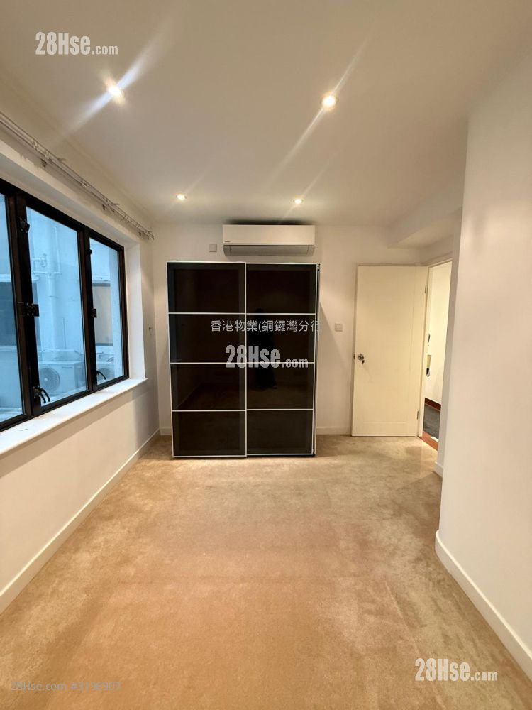 新豪大厦 售盘 3 房 , 2 浴室 1,230 平方尺