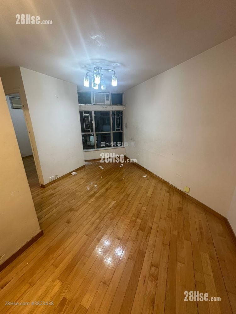 Whampoa Garden Rental 2 Bedrooms , 1 Bathroom 389 ft²