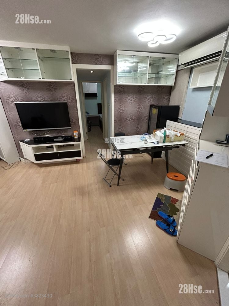 Whampoa Garden Rental 2 Bedrooms , 1 Bathroom 505 ft²