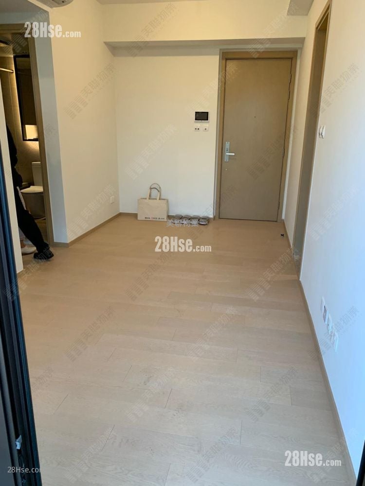 Lp6 Sell 2 Bedrooms 504 ft²