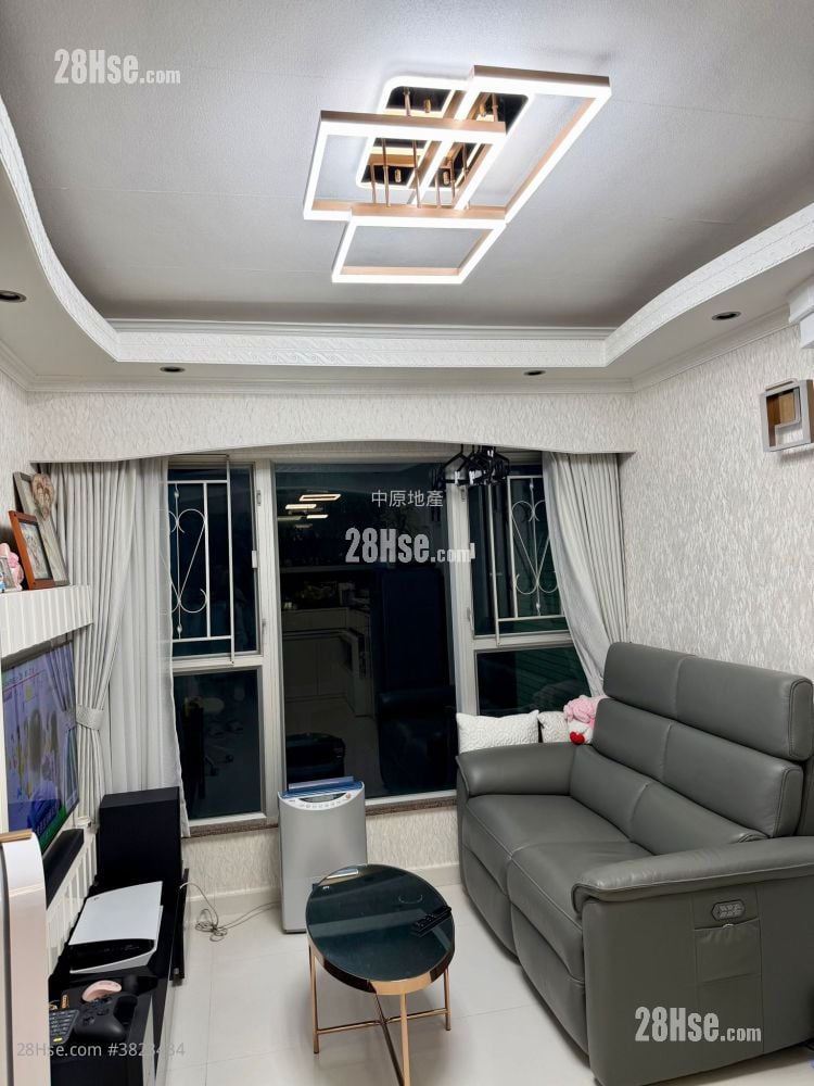 晓峰湾畔 售盘 2 房 482 平方尺