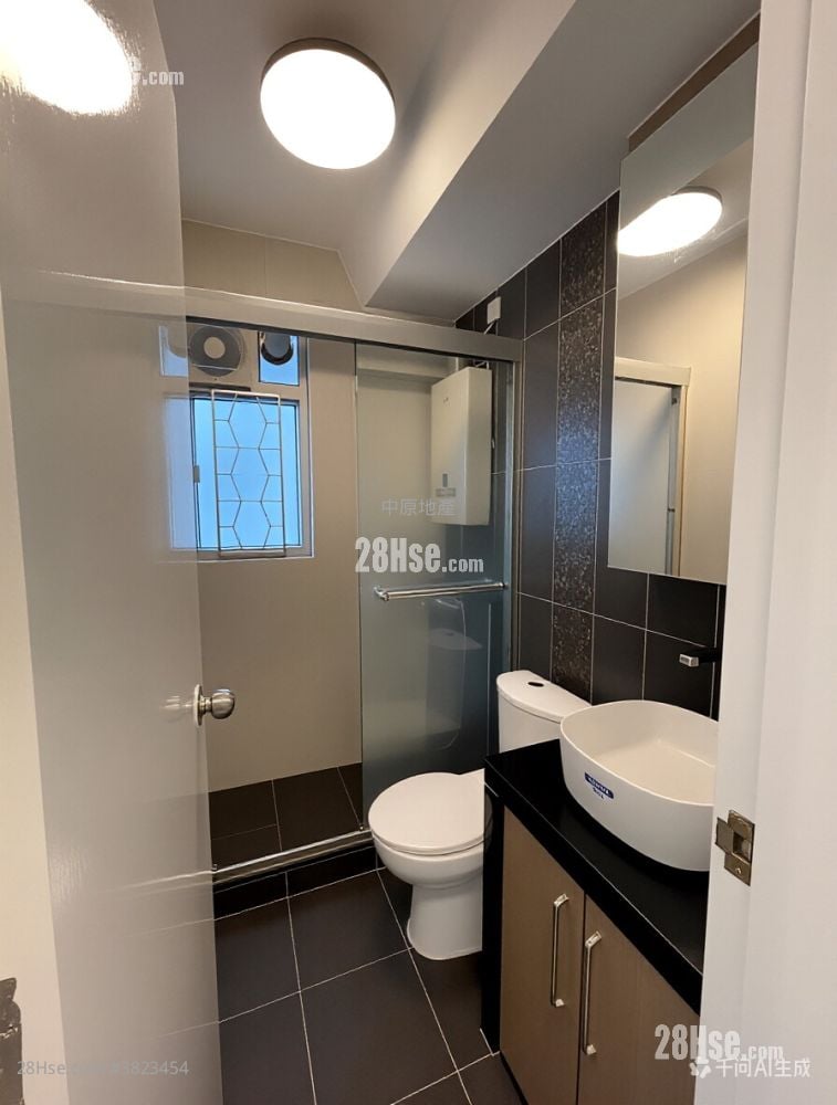 City One Shatin Rental 3 Bedrooms , 1 Bathroom 451 ft²