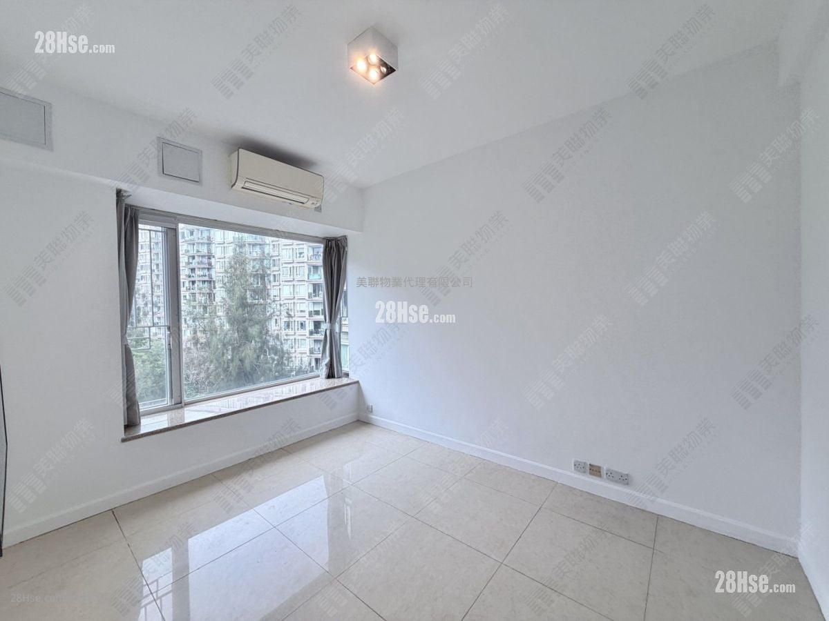 One Beacon Hill Sell 3 Bedrooms 1,047 ft²