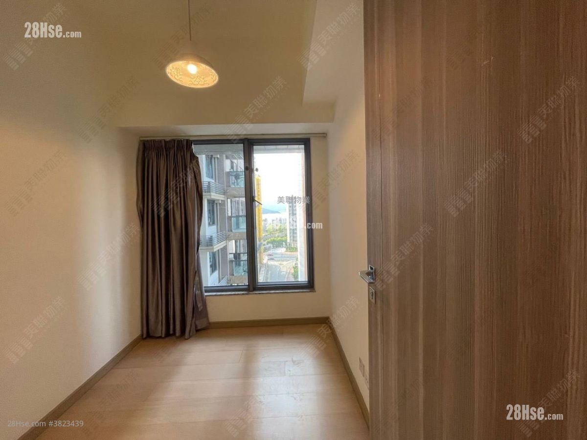 Seanorama Rental 3 Bedrooms , 2 Bathrooms 768 ft²