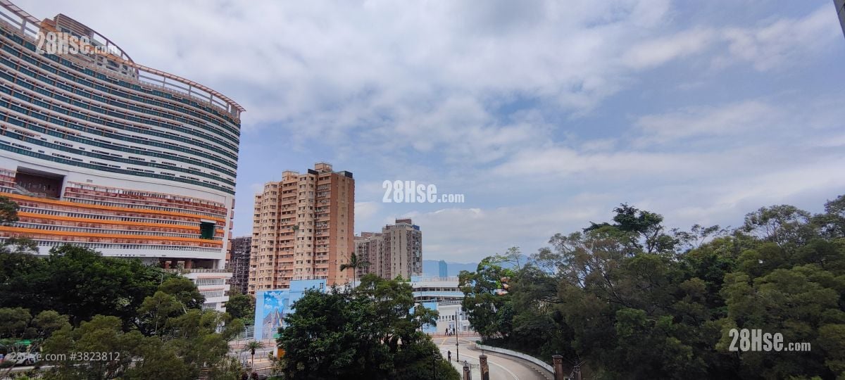 Braemar Hill Mansions Rental 3 Bedrooms , 2 Bathrooms 1,124 ft²