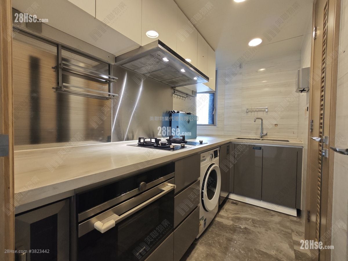 愛海頌 售盤 3 房 , 2 浴室 786 平方呎