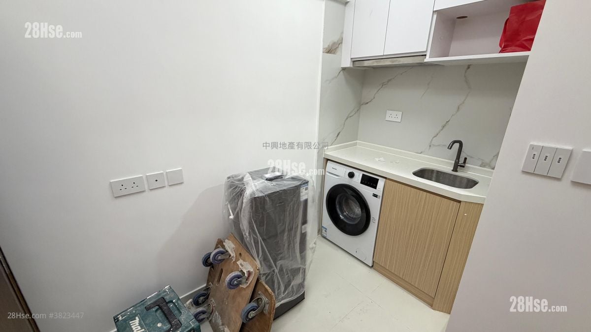 Tsimshatsui Mansion Rental Studio , 1 Bathroom 160 ft²