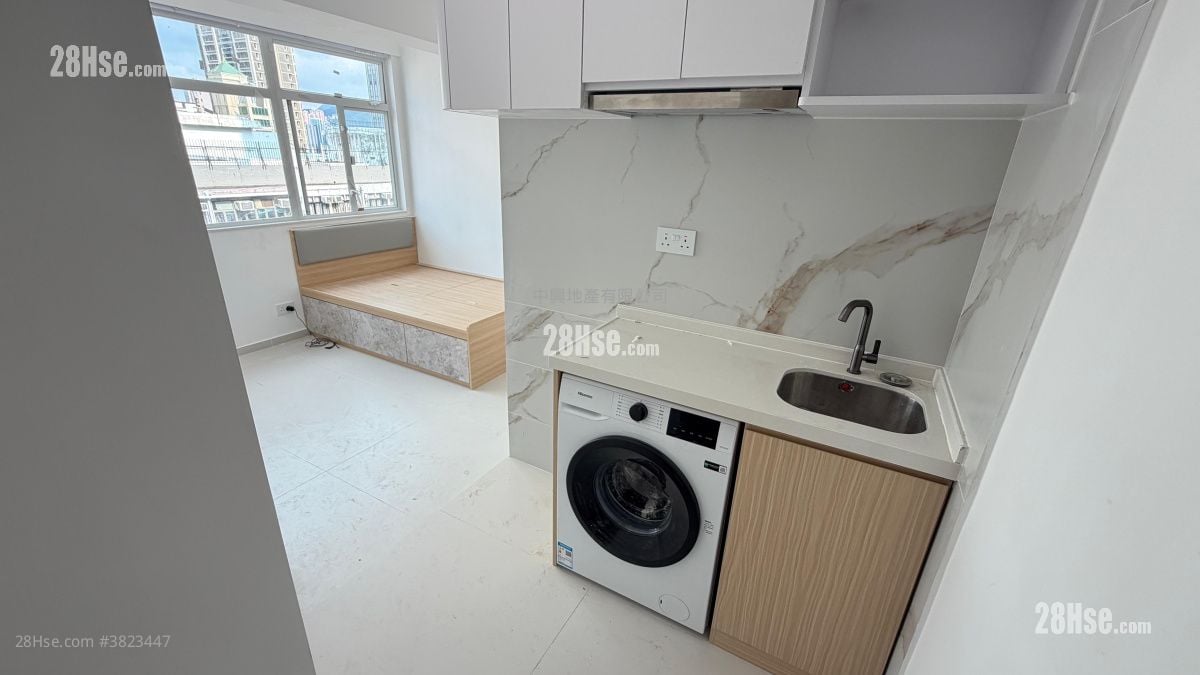 Tsimshatsui Mansion Rental Studio , 1 Bathroom 160 ft²