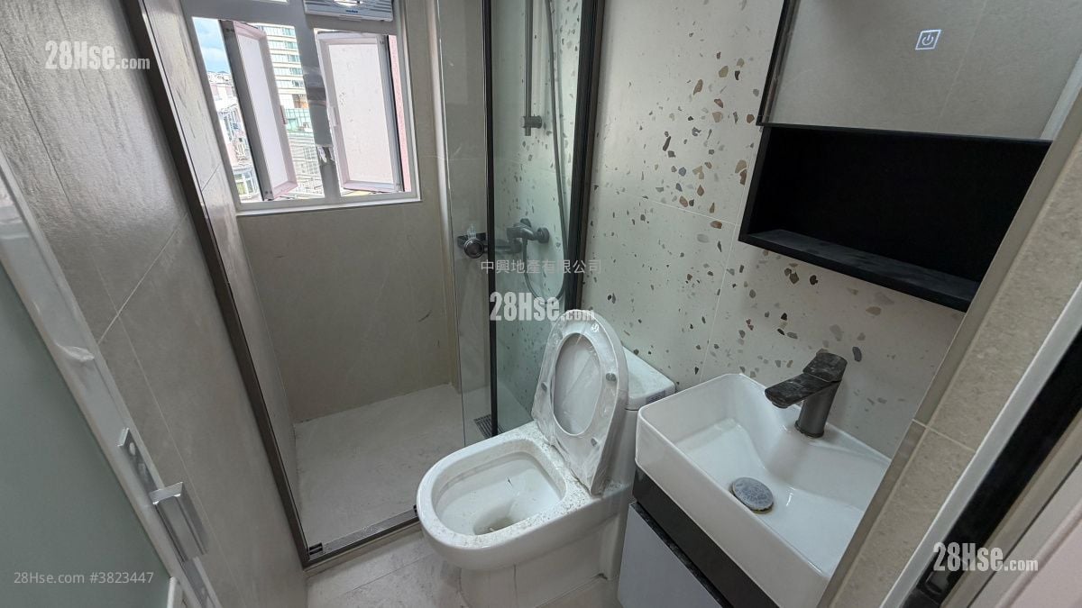 Tsimshatsui Mansion Rental Studio , 1 Bathroom 160 ft²