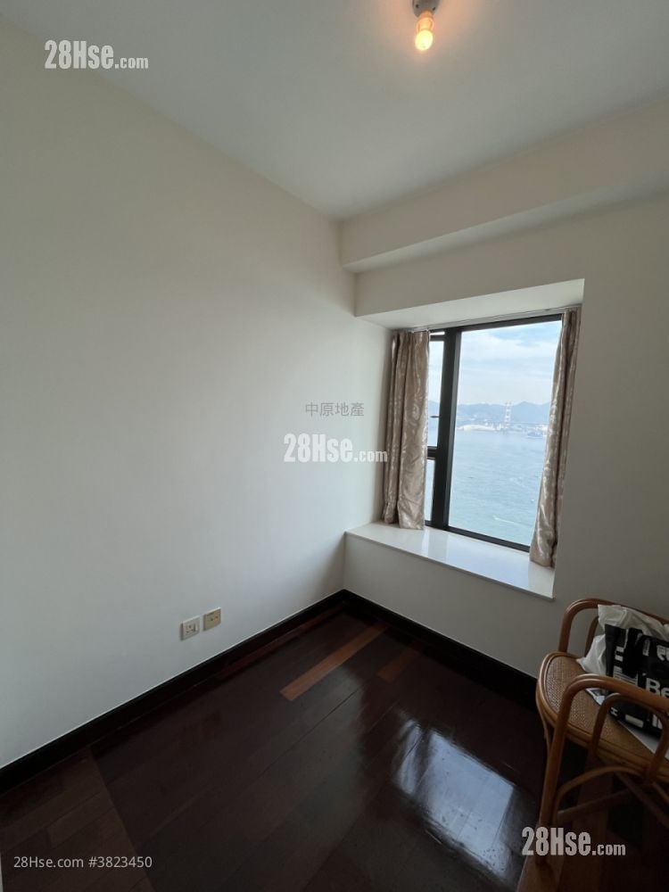 Anglers' Bay Sell 2 Bedrooms , 1 Bathroom 469 ft²