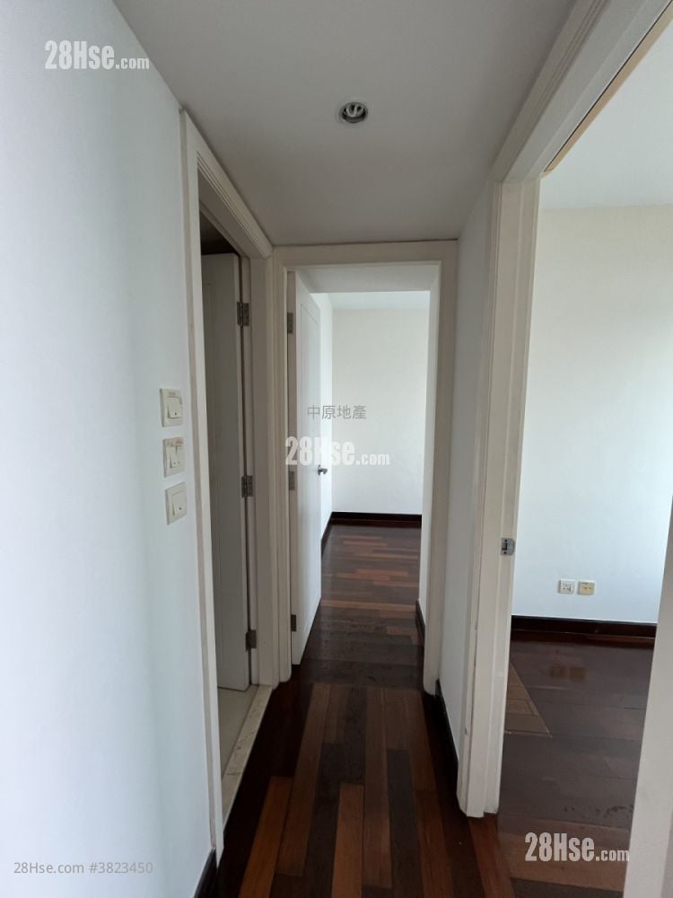 Anglers' Bay Sell 2 Bedrooms , 1 Bathroom 469 ft²