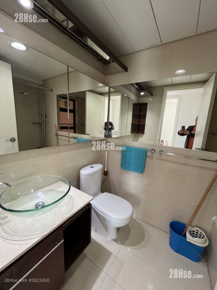 Anglers' Bay Sell 2 Bedrooms , 1 Bathroom 469 ft²