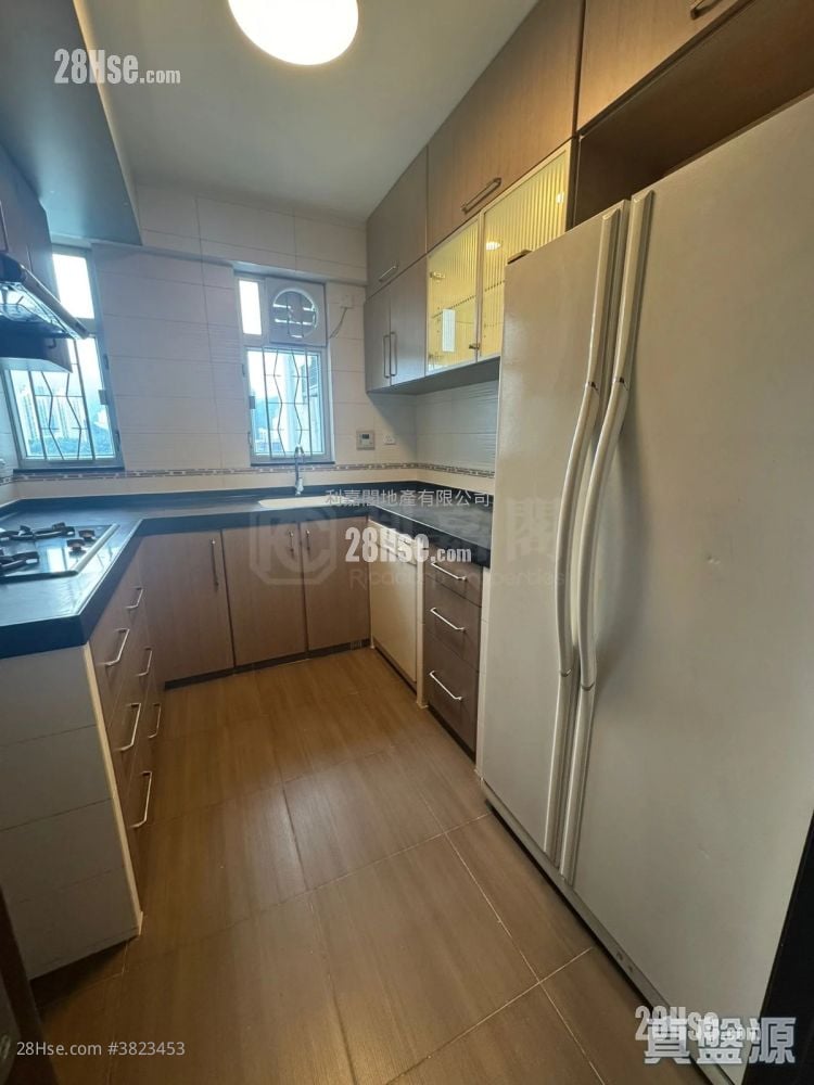 kitchen: City One Shatin Rental 3 Bedrooms , 2 Bathrooms 853 ft²