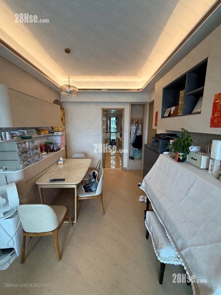 维港滙 售盘 3 房 797 平方尺