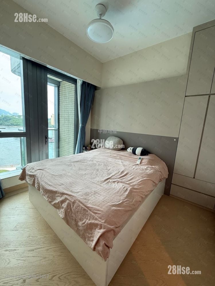 维港滙 售盘 3 房 797 平方尺