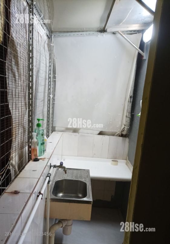 祥辉大厦 售盘 200 平方尺