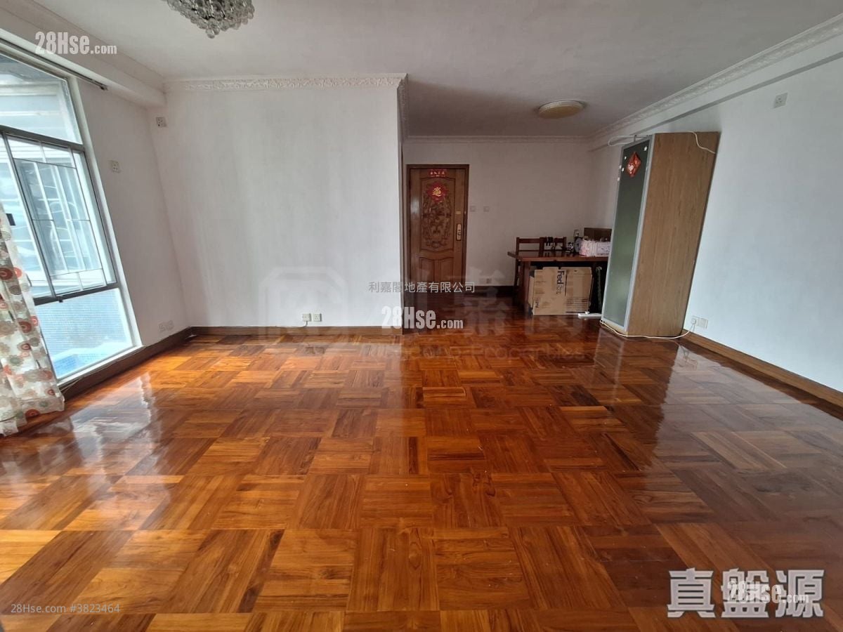 City Garden Sell 807 ft²