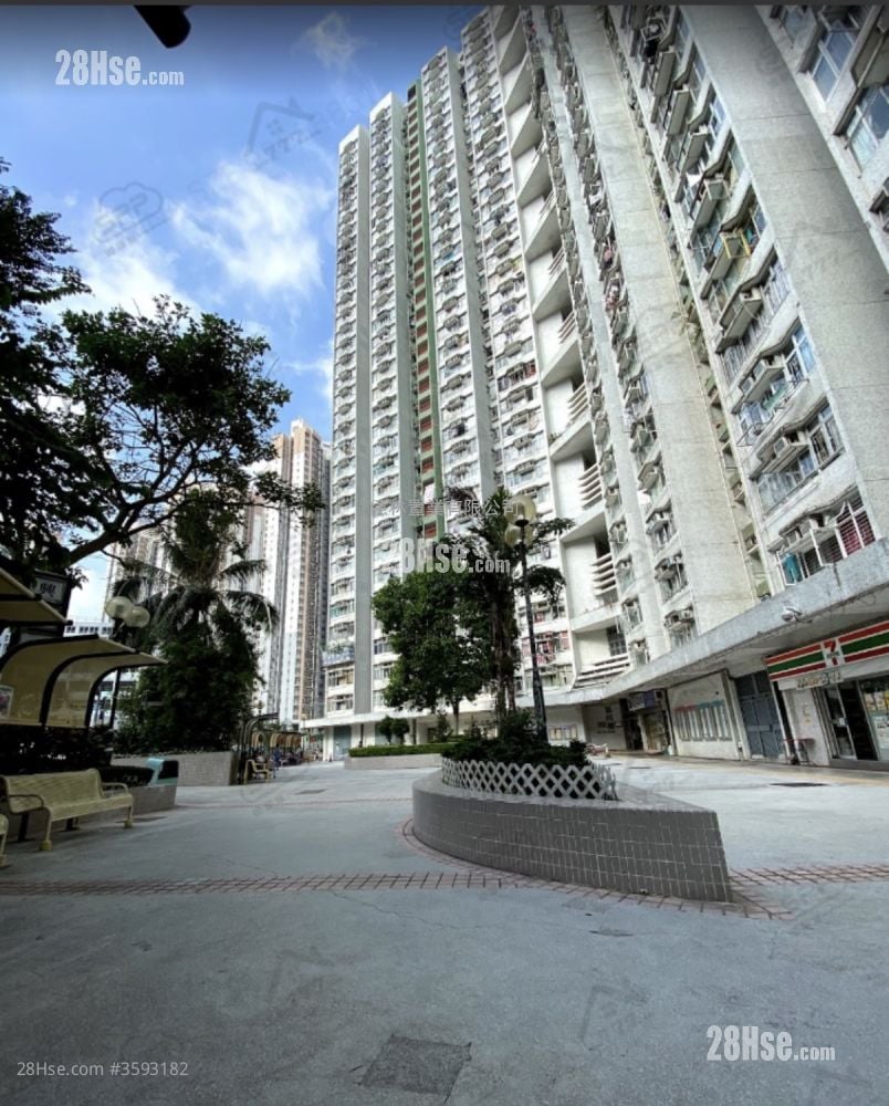 興田邨 售盤 2 房 , 1 浴室 443 平方呎