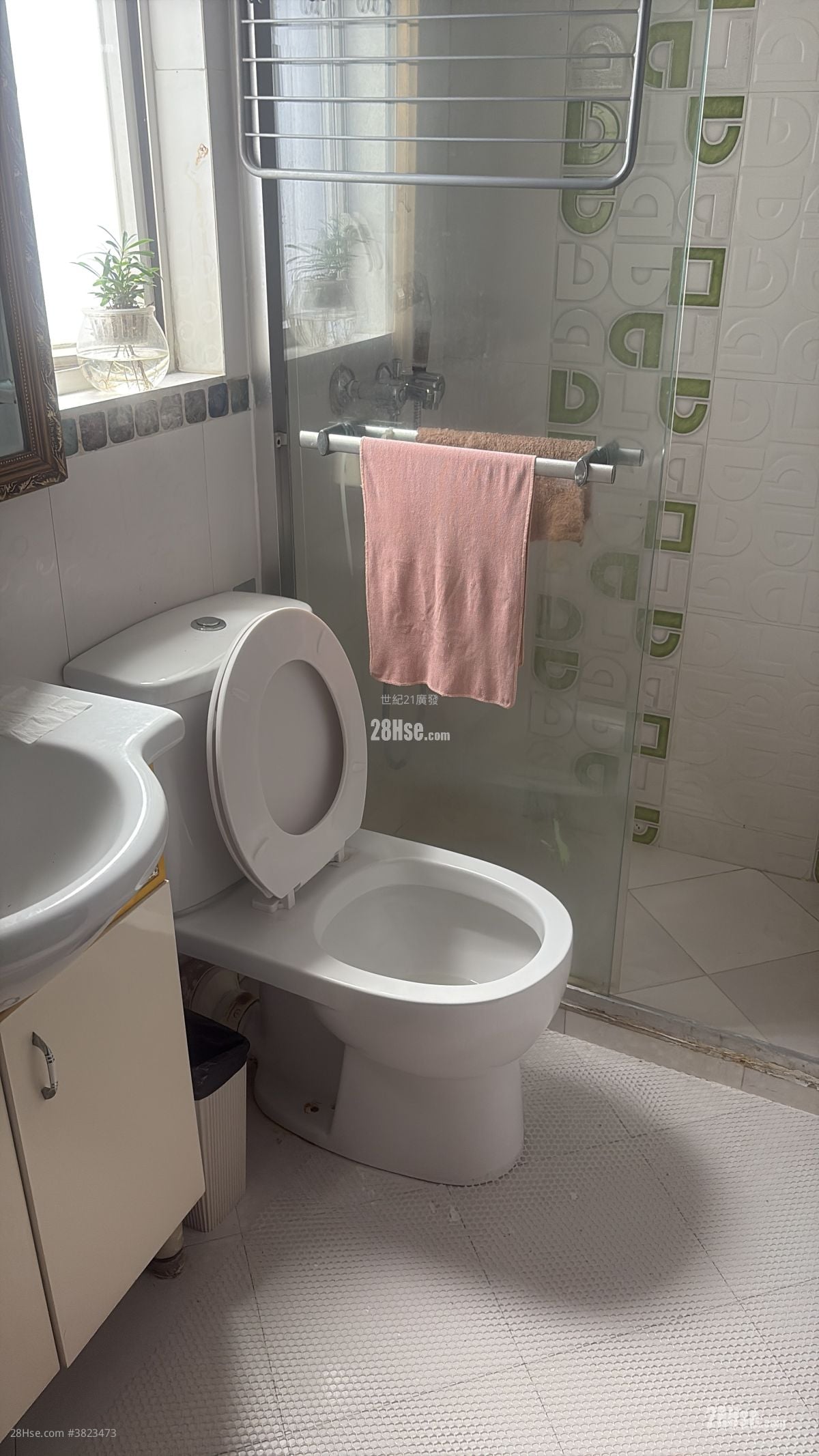 金華大廈 租盤 2 房 , 1 浴室