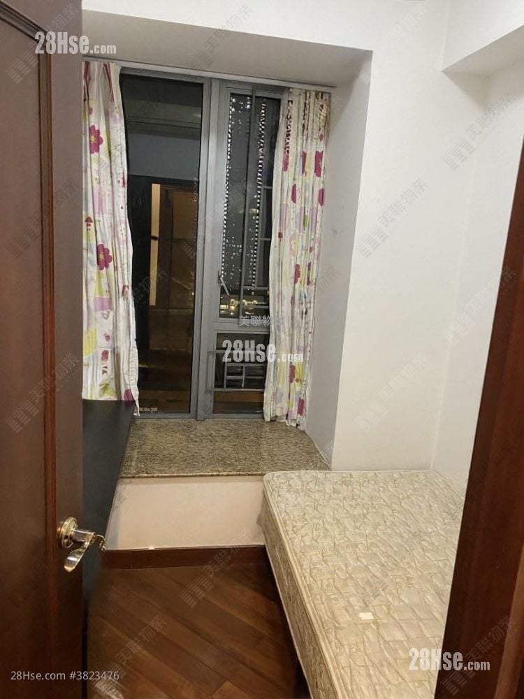 The Palazzo Rental 707 ft²