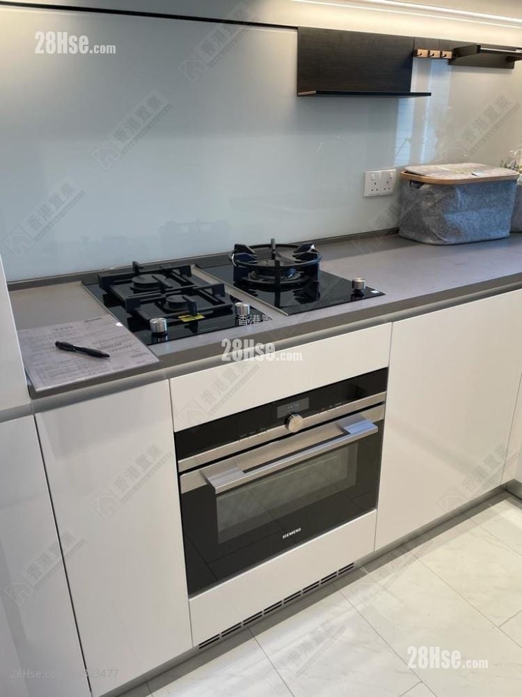 Lp6 Sell 2 Bedrooms , 1 Bathroom 495 ft²