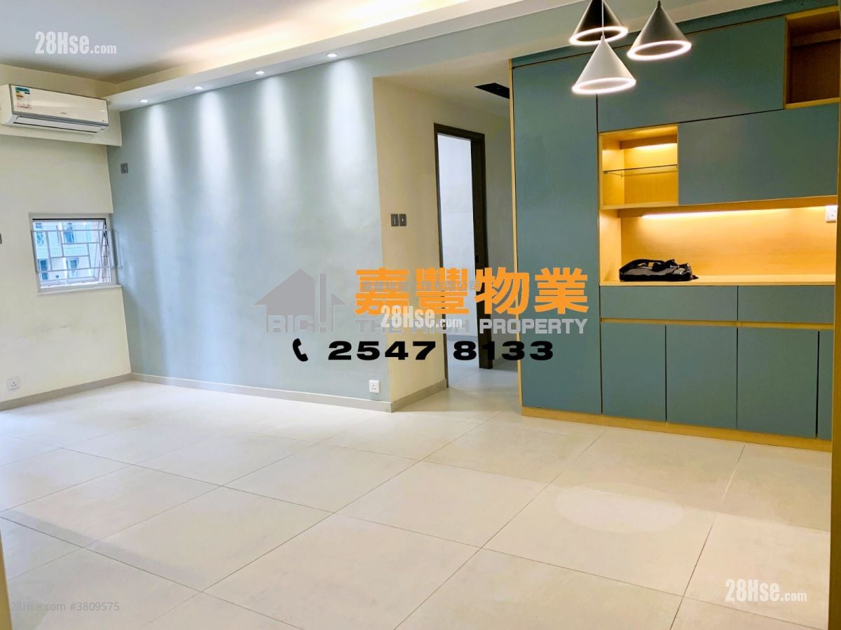 Kingsfield Tower Sell 3 Bedrooms , 2 Bathrooms 854 ft²