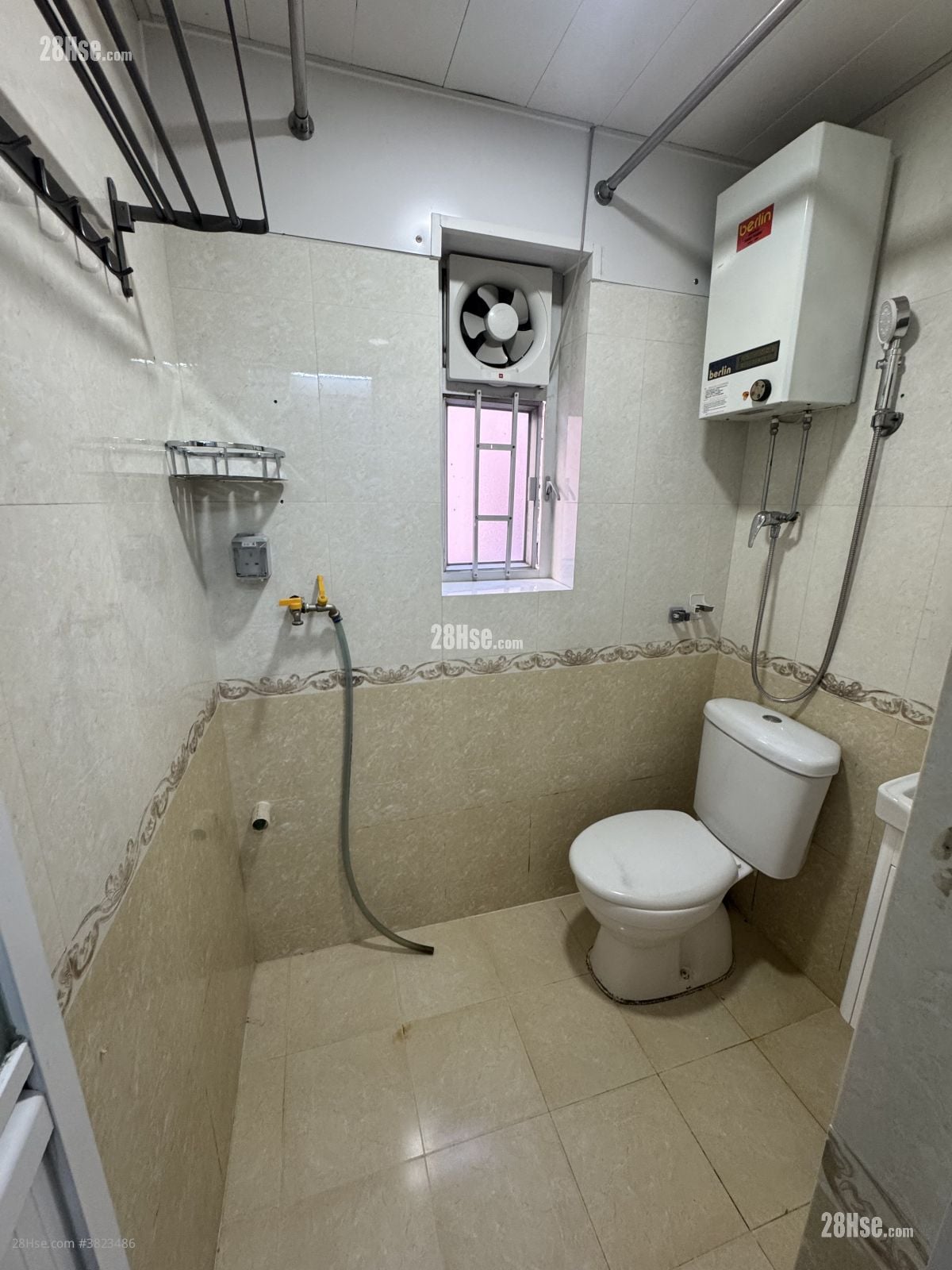 Kwan Fat Building Rental 1 Bedroom , 1 Bathroom 150 ft²