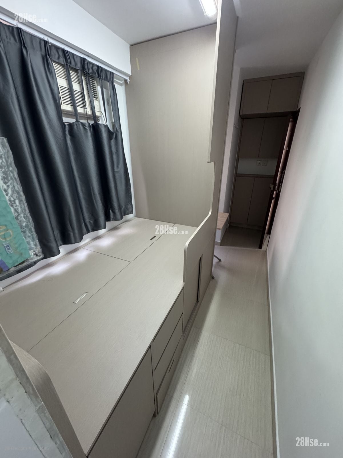 Kwan Fat Building Rental 1 Bedroom , 1 Bathroom 150 ft²