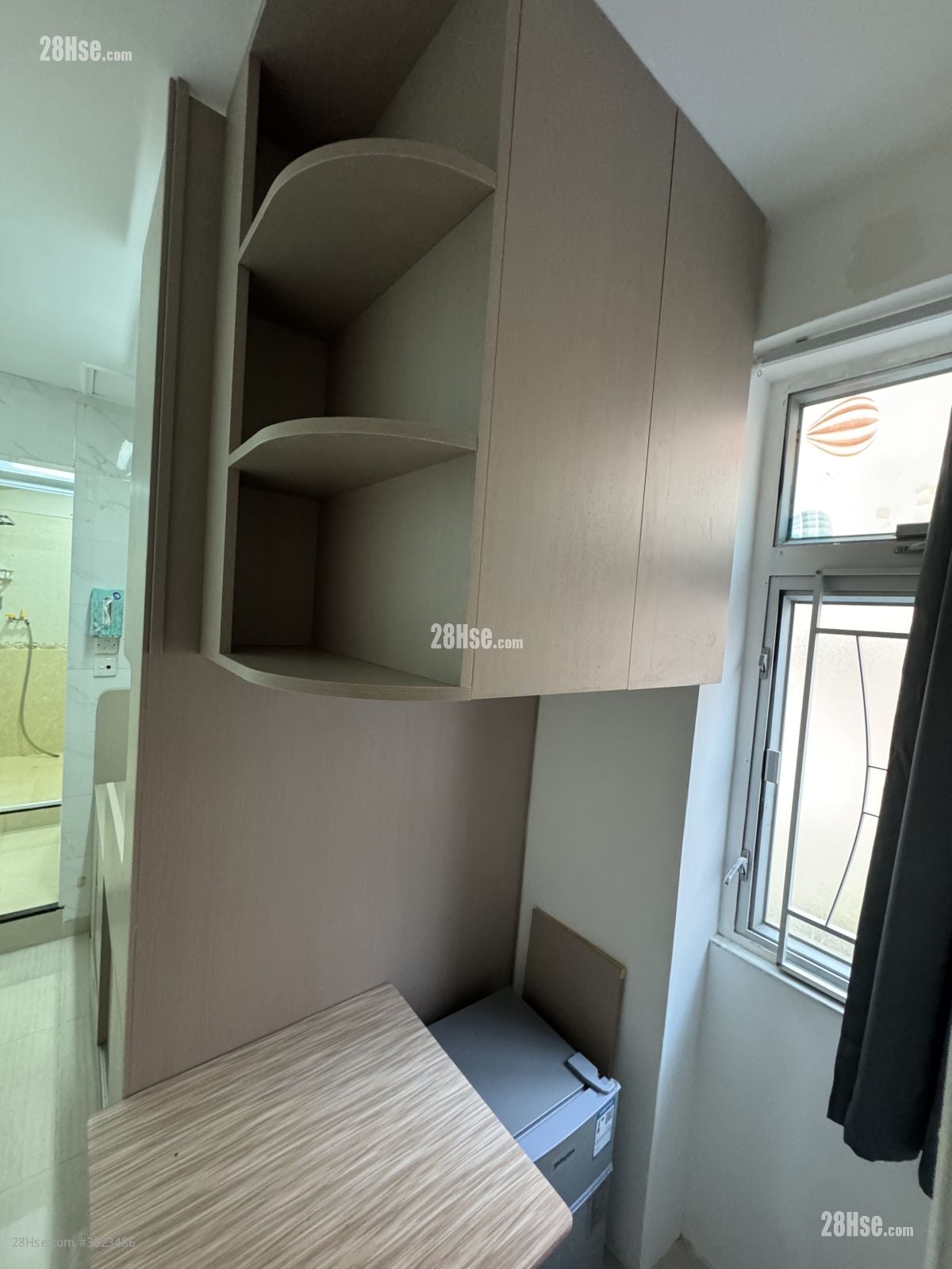 Kwan Fat Building Rental 1 Bedroom , 1 Bathroom 150 ft²