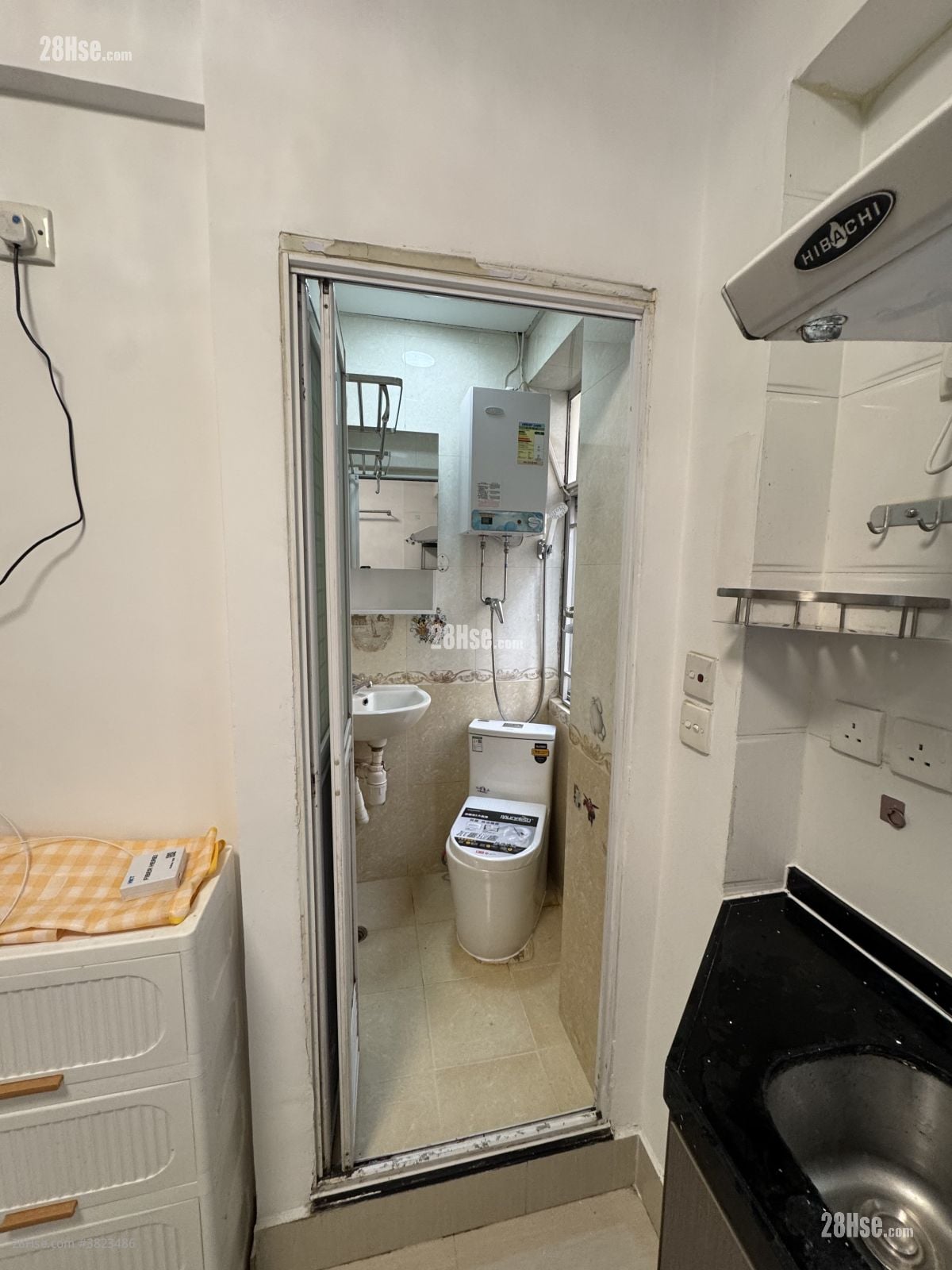 Kwan Fat Building Rental 1 Bedroom , 1 Bathroom 150 ft²