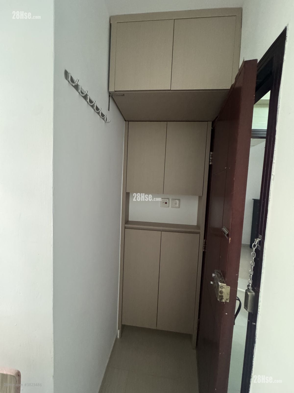 Kwan Fat Building Rental 1 Bedroom , 1 Bathroom 150 ft²