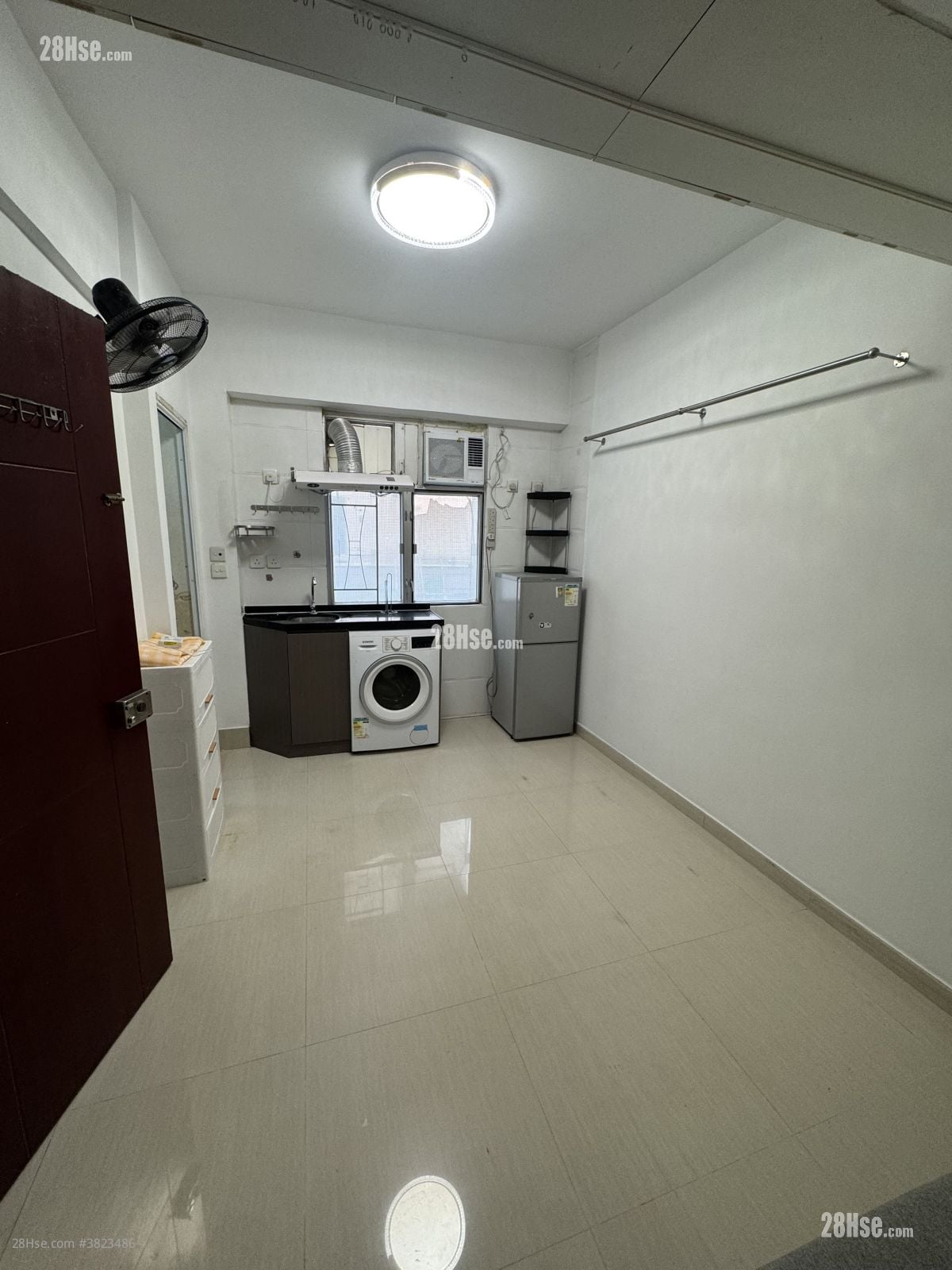 Kwan Fat Building Rental 1 Bedroom , 1 Bathroom 150 ft²